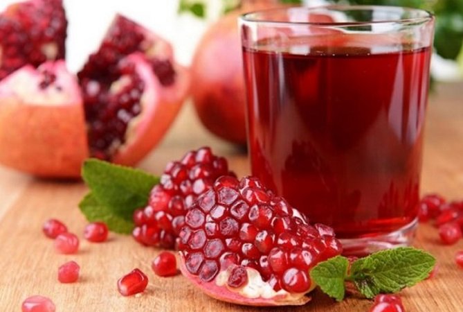 Health Benefits of Drinking Pomegranate Juice